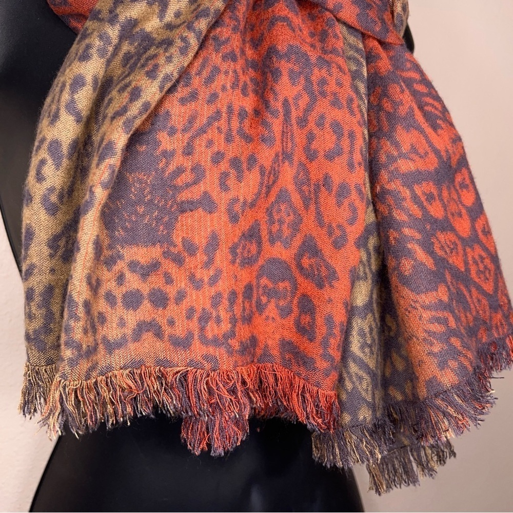 Charlie Paige Scarf Multicolored Leopard Print Red Orange Golden Beige Boho - Picture 6 of 11